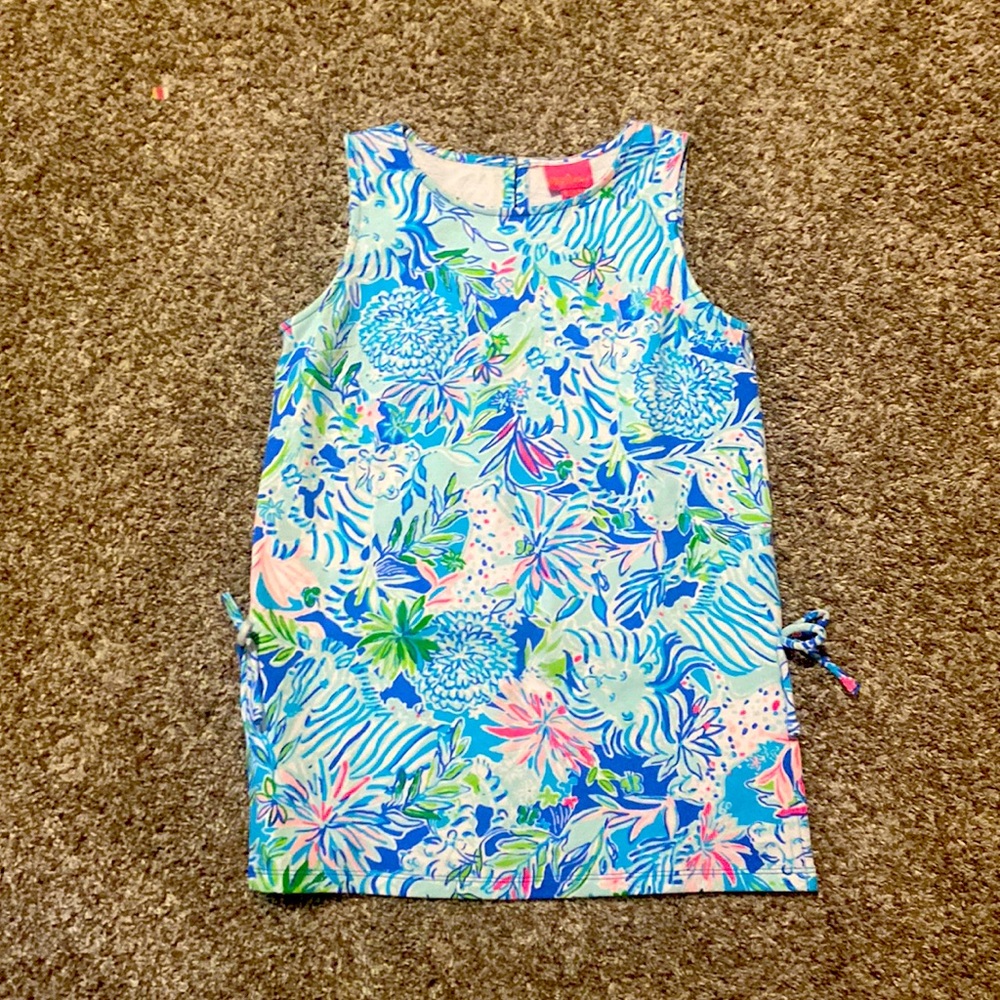 Lily Pulitzer, tank top floral pattern. Size:kids Large (8,10)